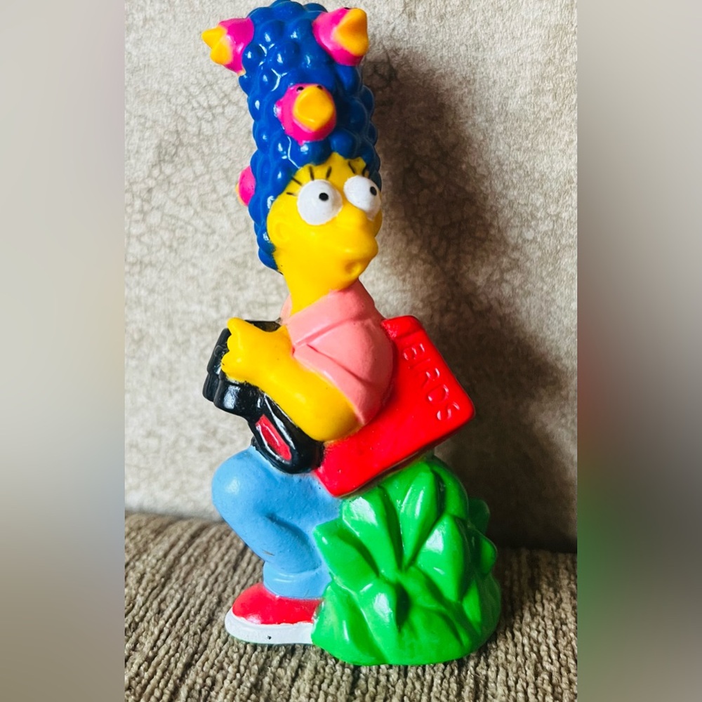 VTG 1990 Marg Simpson PVC Bird Watching Figurine - Burger Ming Kids Meal Toy